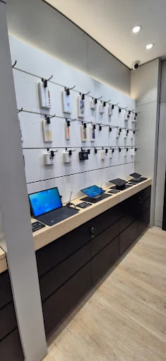 Samsung Experience Store- NIT, Faridabad thumbnail 4