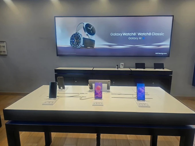 Samsung Experience Store- Radha Garden, Meerut store image 4
