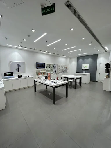 Unicorn- Apple Authorised Reseller, Sector No 68, Gurugram store image 3