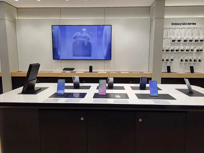 Samsung Experience Store- Anna Nagar store image 4