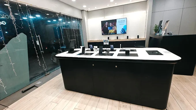 Samsung Experience Store- Purasaiwakkam thumbnail 4