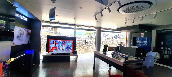 Samsung SmartPlaza - Mahaveer Electronics-Chhatrapati Sambhajinagar store image 4