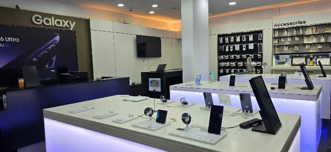 Samsung Experience Store- Rajaji Nagar store image 3