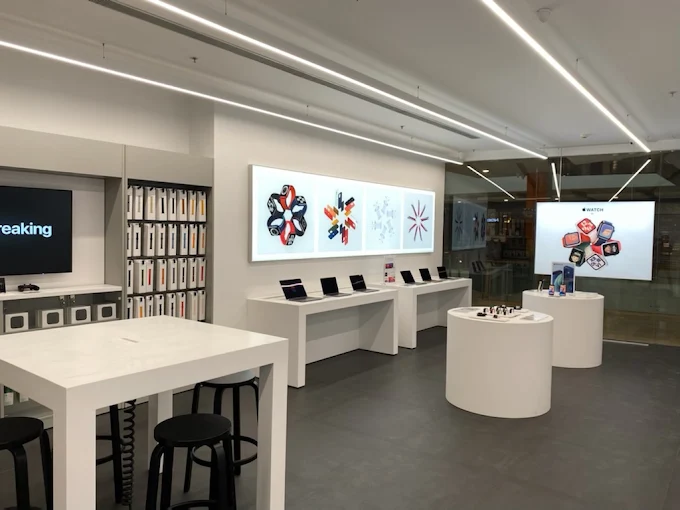 UNICORN -Apple Premium Reseller-Tagore Garden store image 3