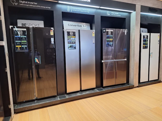 Samsung Smart Plaza - Prisha Electronics, Faridabad store image 3