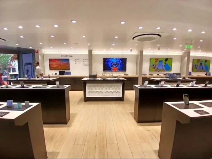 Samsung Experience Store- Basaveshwara Nagar thumbnail 4