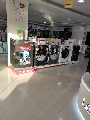 LG BEST SHOP - CRYSTAL CORPORATION store image 3