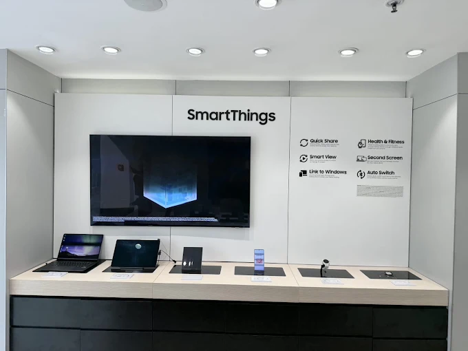 Samsung Experience Store- Wave Silver Tower, Noida store image 3