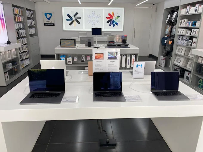 iVenus - Apple Authorised Reseller-Sindhu Bhavan Road store image 3