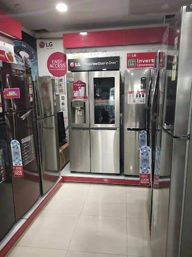LG BEST SHOP - VIDEOTRONICS -Indiranagar store image 3