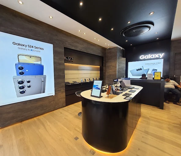 Samsung Experience Store- Preet Vihar store image