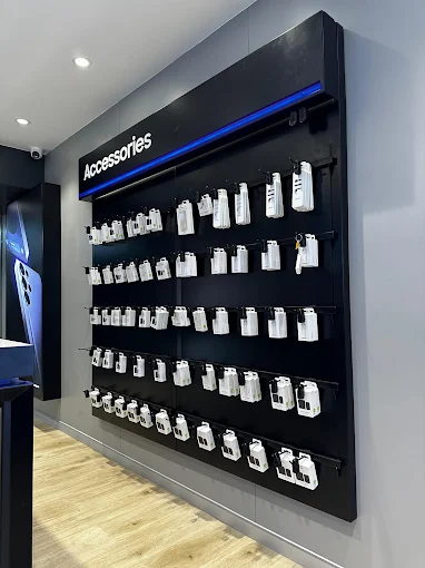 Samsung Experience Store- Paldi store image 4