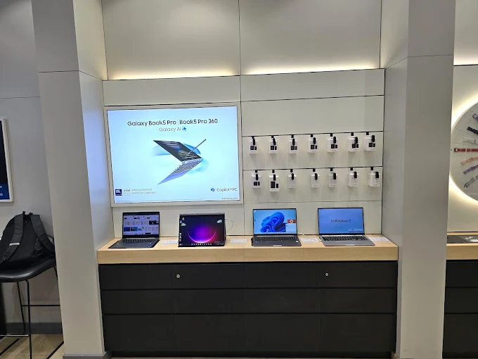 Samsung Experience Store- South Bengaluru Forum Mall store image 3