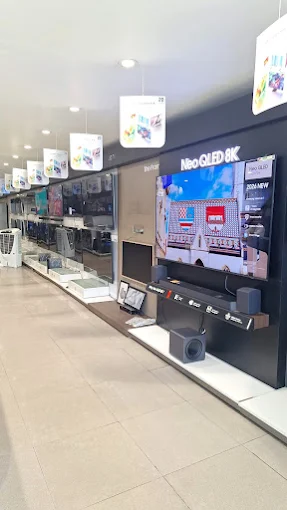 Samsung SmartPlaza - Parvati Electronics-Lucknow-Dhal store image
