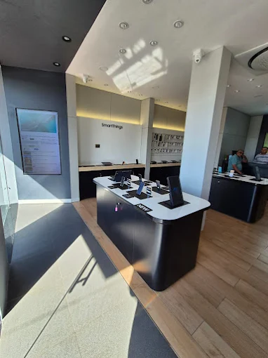 Samsung Experience Store - Vidhyadhar Nagar store image 3