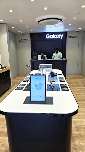 Samsung Experience Store- Usha Nagar Extension, Indore store image 3