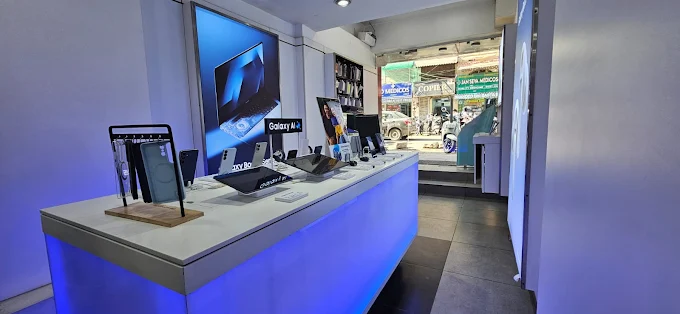 Samsung Experience Store- Darya Ganj store image 3