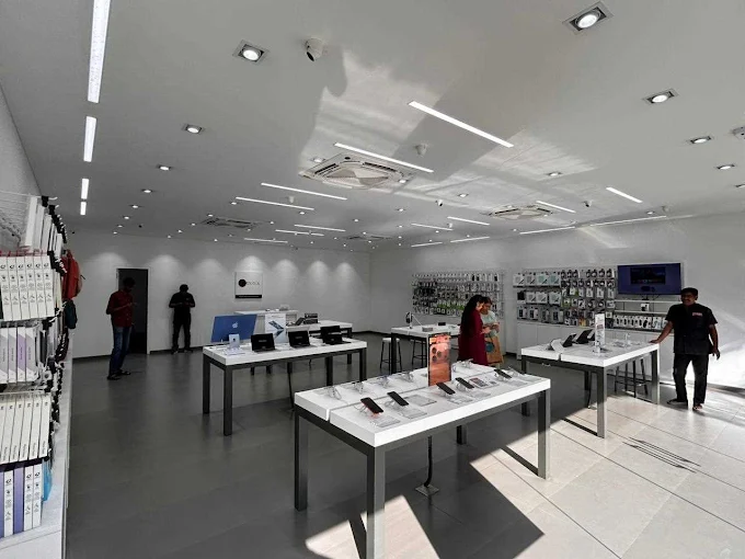 Aptronix-Apple Premium Reseller-Kukatpally store image