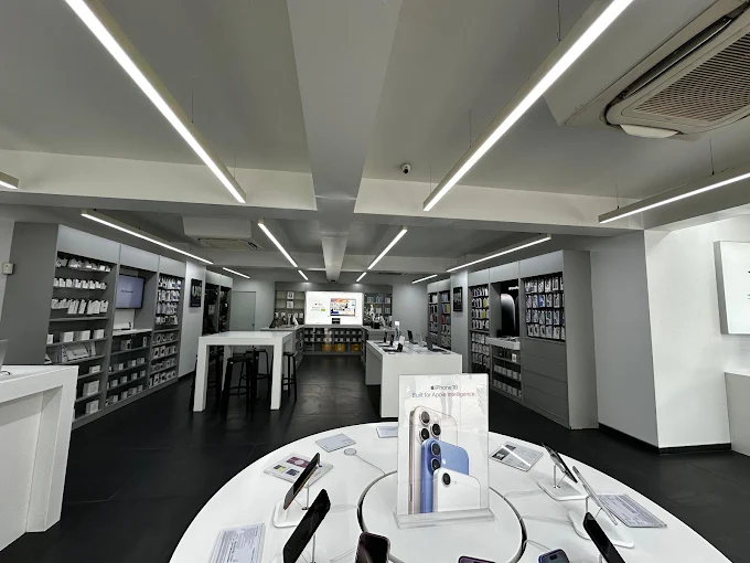 UNICORN -Apple Premium Reseller-Defence Colony store image