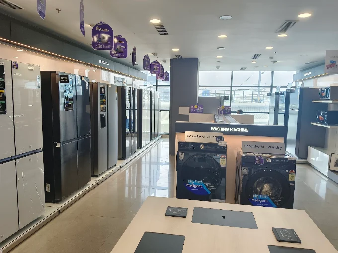 Samsung Smart Plaza - Malhotra Enterprises, Gurugram store image 3