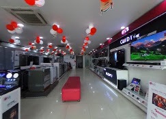 LG BEST SHOP - BATRA ELECTRONICS GALLERY. Ludhiana store image 4