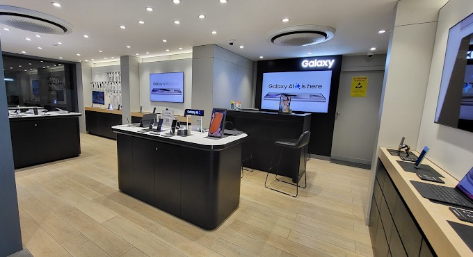 Samsung Experience Store- 100 Feet Road, Coimbatore store image 3