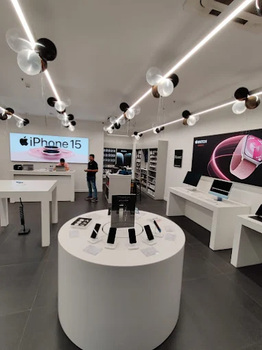 iNvent - Apple Premium Reseller-Pitampura store image