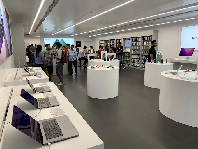 UNICORN – Apple Premium Reseller-Lucknow store image 3