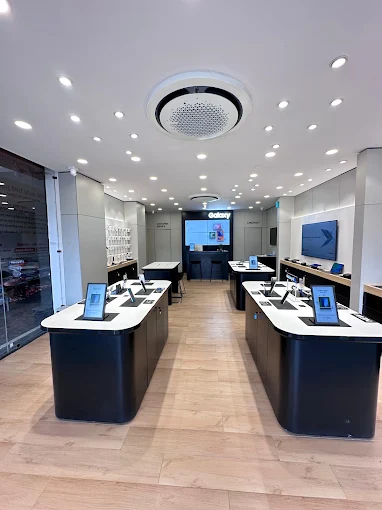 Samsung Experience Store- Ajmer Road store image 3