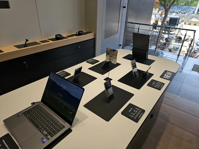 Samsung Experience Store- Ajmer Road store image 4