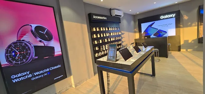 Samsung Experience Store- Chakan Road store image 4