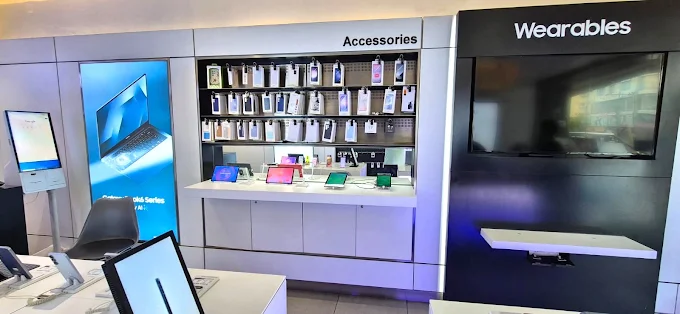 Samsung Experience Store- Habsiguda store image 3