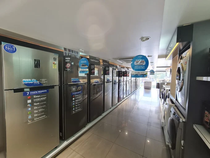 Samsung Smart Plaza - Mann Traders, Patiala store image 4