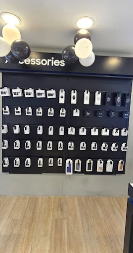 Samsung Experience Store- Thakkar bapanagar Nikol store image 3