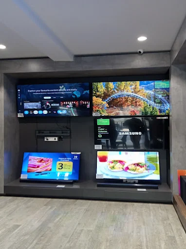 Samsung SmartPlaza - Shree Jain Traders-Thane store image 3