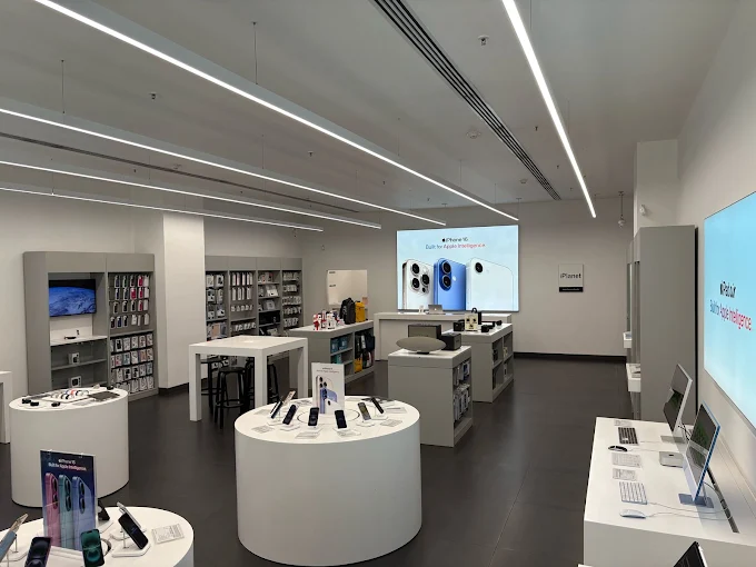 iPlanet -Apple Premium Reseller-Ghatkopar West store image 3