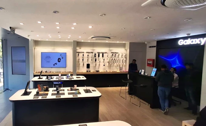 Samsung Experience Store- Natubhai Circle, Vadodara store image 3