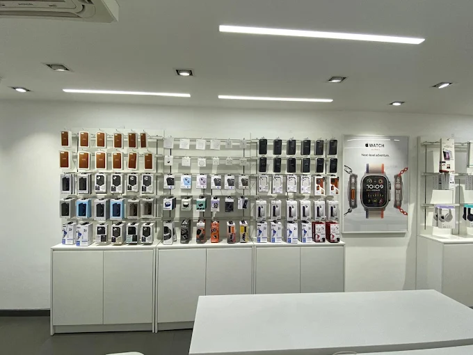 iVenus- Apple Authorised Reseller- Naraina Vihar store image 4