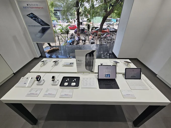 IVENUS-Apple Premium Reseller-Kothrud store image