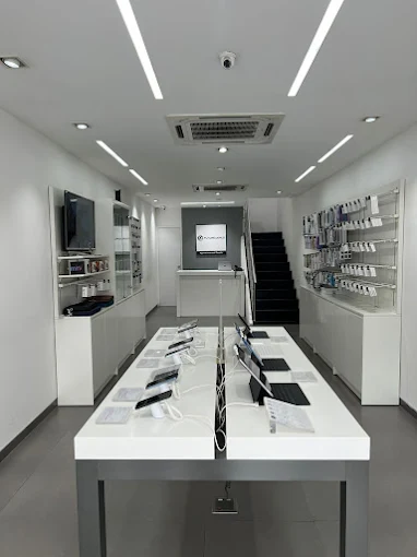 Future World - Apple Authorised Reseller-Green park store image