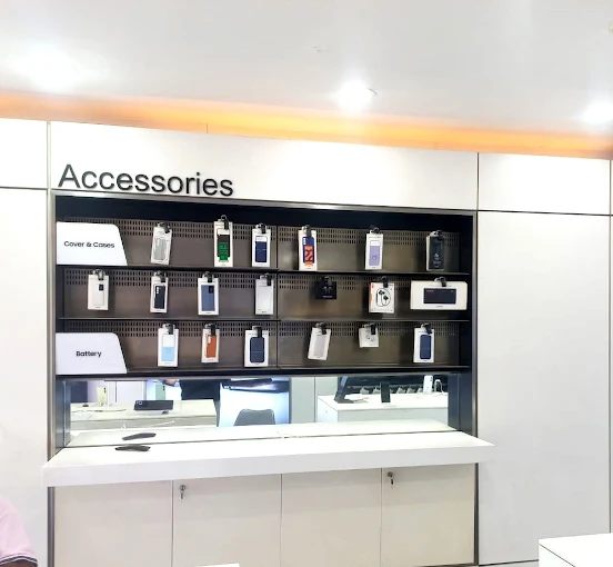 Samsung Experience Store- Krishna Square 2, Amritsar store image 4