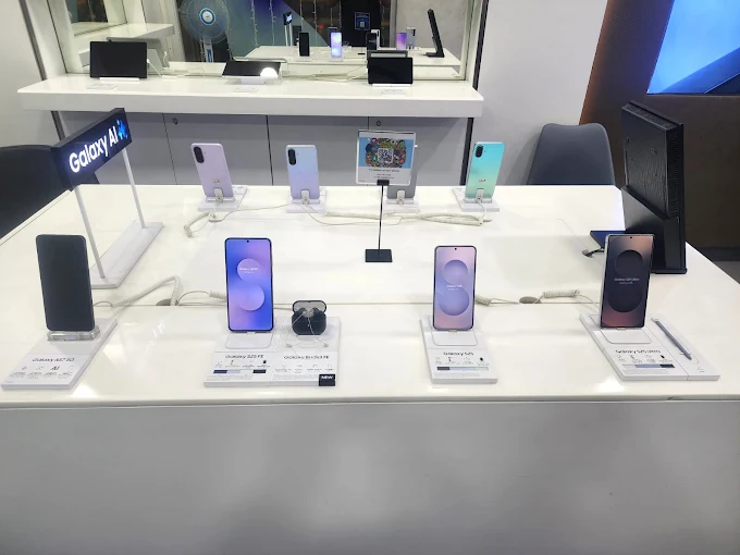 Samsung Experience Store- Nanganallur store image 3