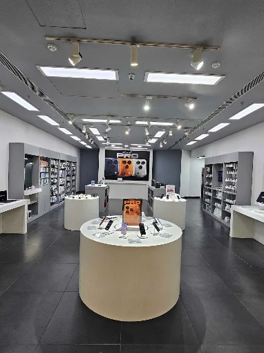 Aptronix- Apple Premium Reseller, Pavilion Mall, Ludhiana store image