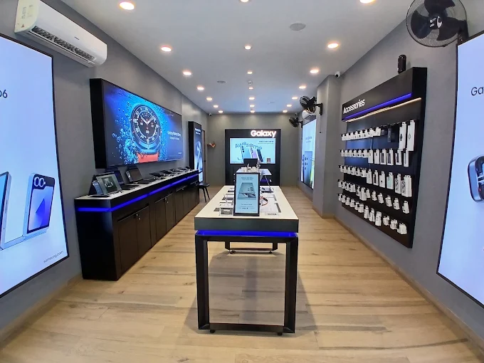 Samsung Experience Store- Sector 20C, Chandigarh store image 3