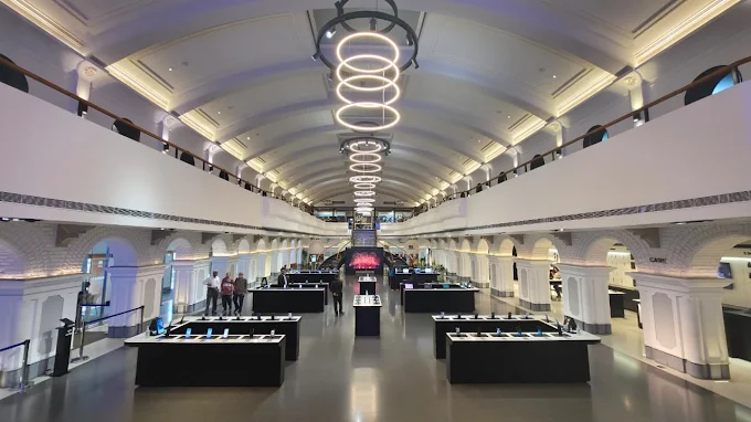 Samsung Opera House - Ashok Nagar store image 3