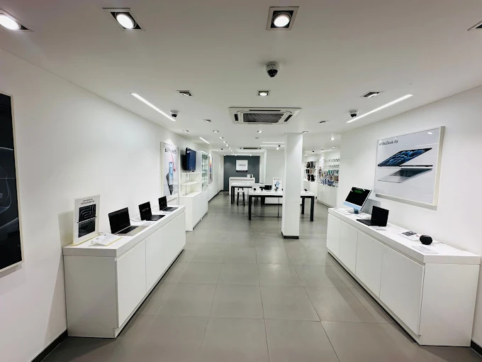 iVenus - Apple Authorised Reseller, Sector 14, Gurugram store image 3