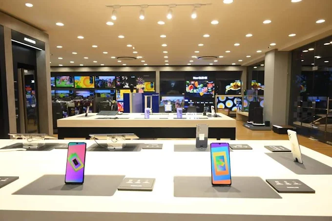 Samsung Smart Plaza - S S Associates -Vaishali Nagar store image 3