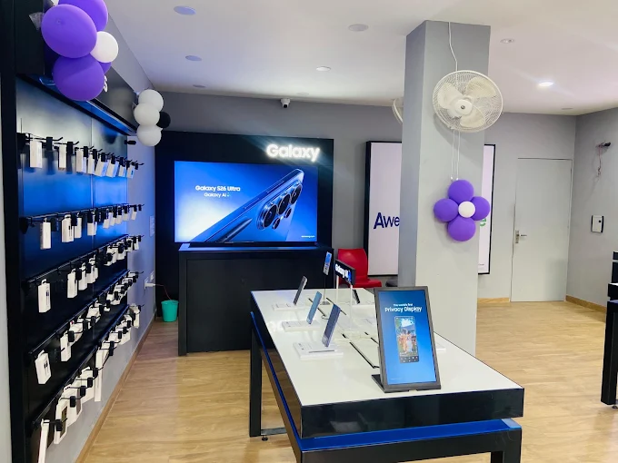 Samsung Experience Store-Kota, Ramganj Mandi thumbnail 5