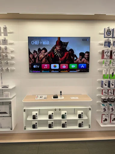 Unicorn-Apple Premium Partner-M.G.Road store image 3