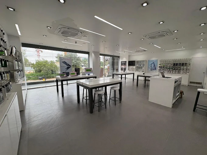Aptronix-Apple Premium Reseller-Kompally store image